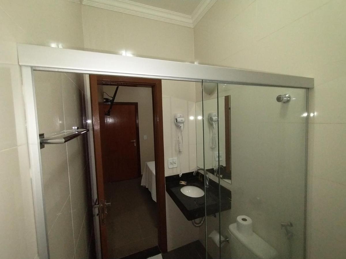 Hotel Albatroz اوبيرابا المظهر الخارجي الصورة