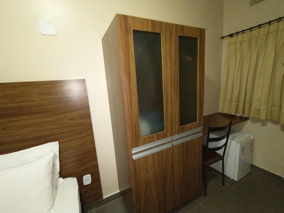 Hotel Albatroz اوبيرابا المظهر الخارجي الصورة